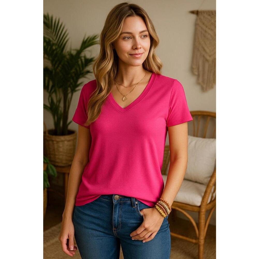 Zenana Women’s V-Neck Stretch Tee Top Hot Pink NWT Soft Basic Casual Plus - A6